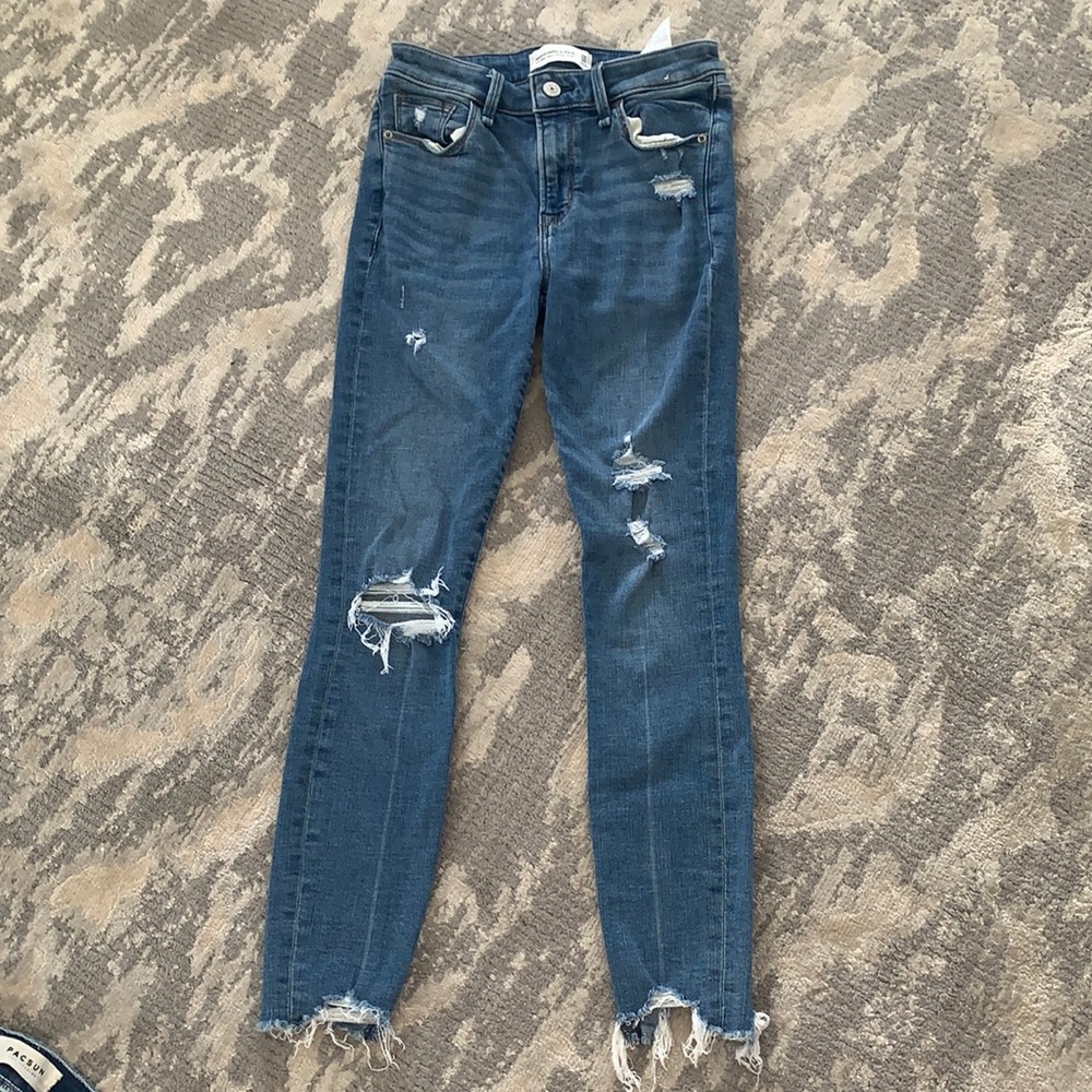 Ripped jeans
